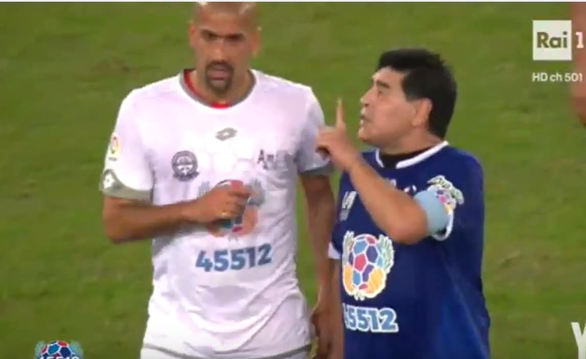Partita per la Pace, Maradona: che scintille con Veron!