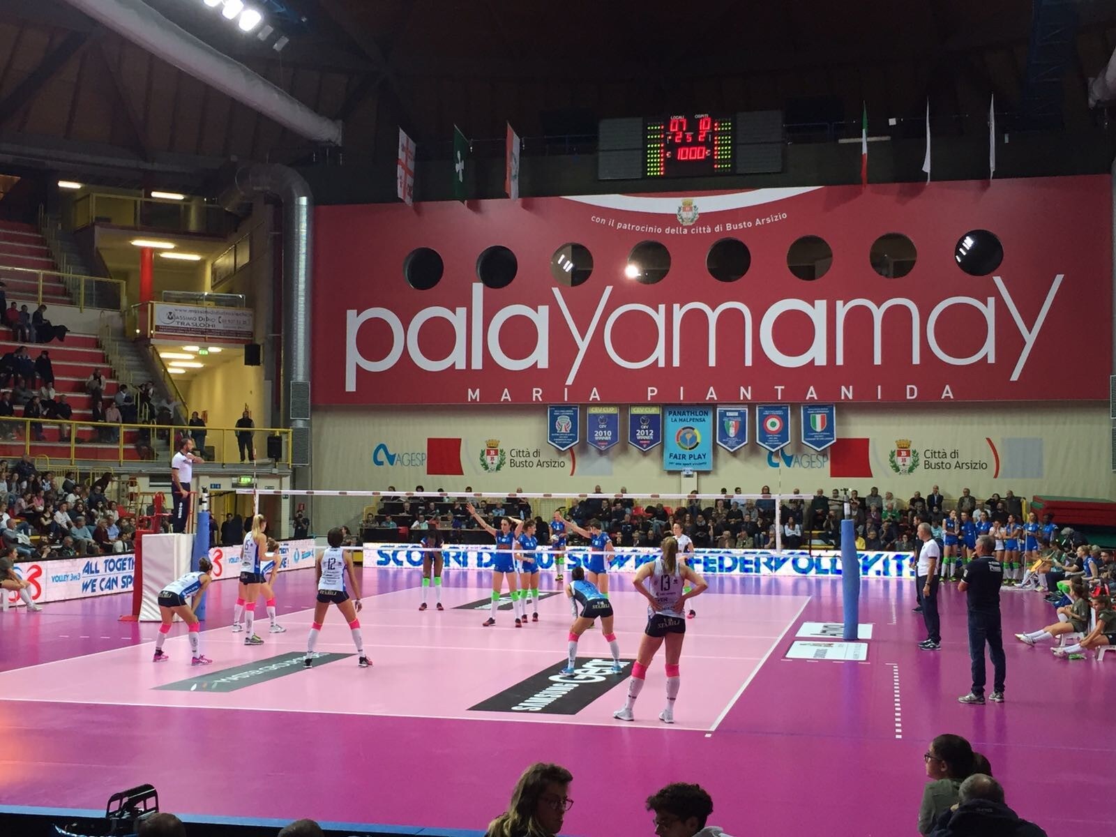 Volley: A1 Femminile, il Club Italia strappa un punto alla Pomì