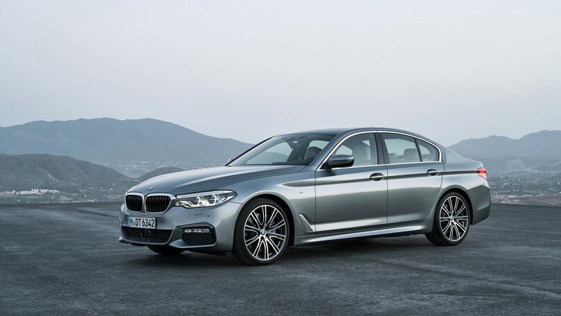 BMW Serie 5 2017: foto e prezzi