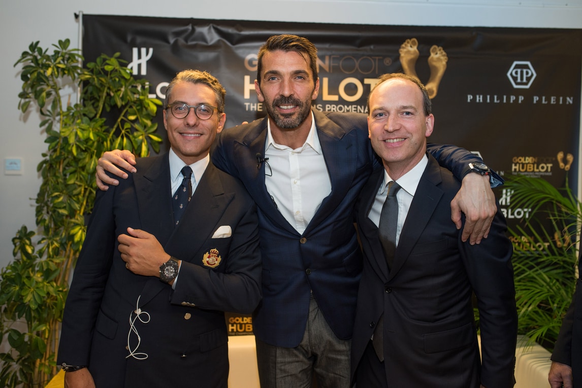 Gianluigi Buffon vince il Golden Foot Hublot Award 2016