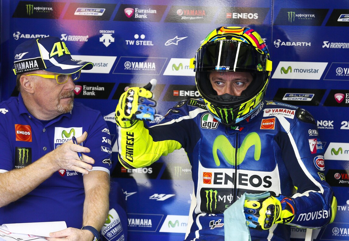 MotoGp, Rossi: «Siamo veloci, ma è stata una brutta stagione»
