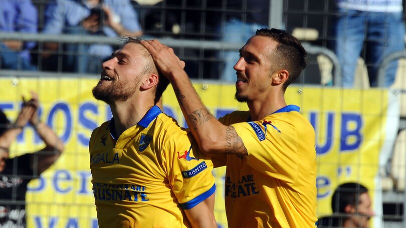 Serie B, Frosinone-Bari 3-1: Matusa amaro per Stellone