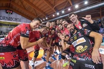 Volley: Superlega, in vetta Civitanova e Perugia