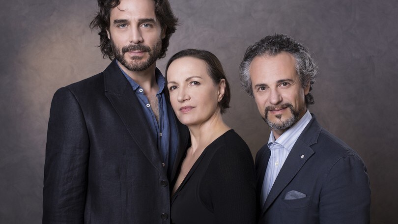 Daniele Pecci porta l’Amleto al Teatro Quirino