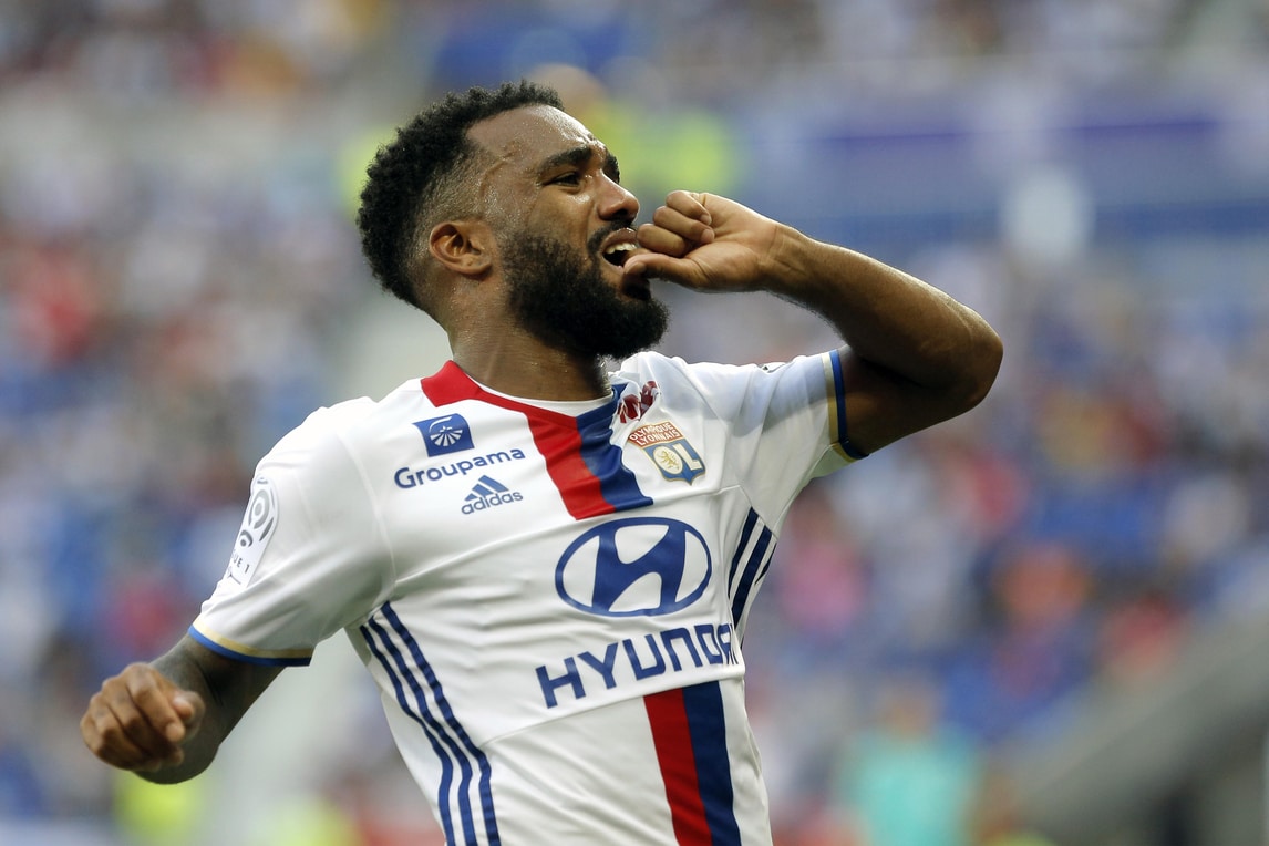 Champions: Lione-Siviglia, colpo francese a 4,50