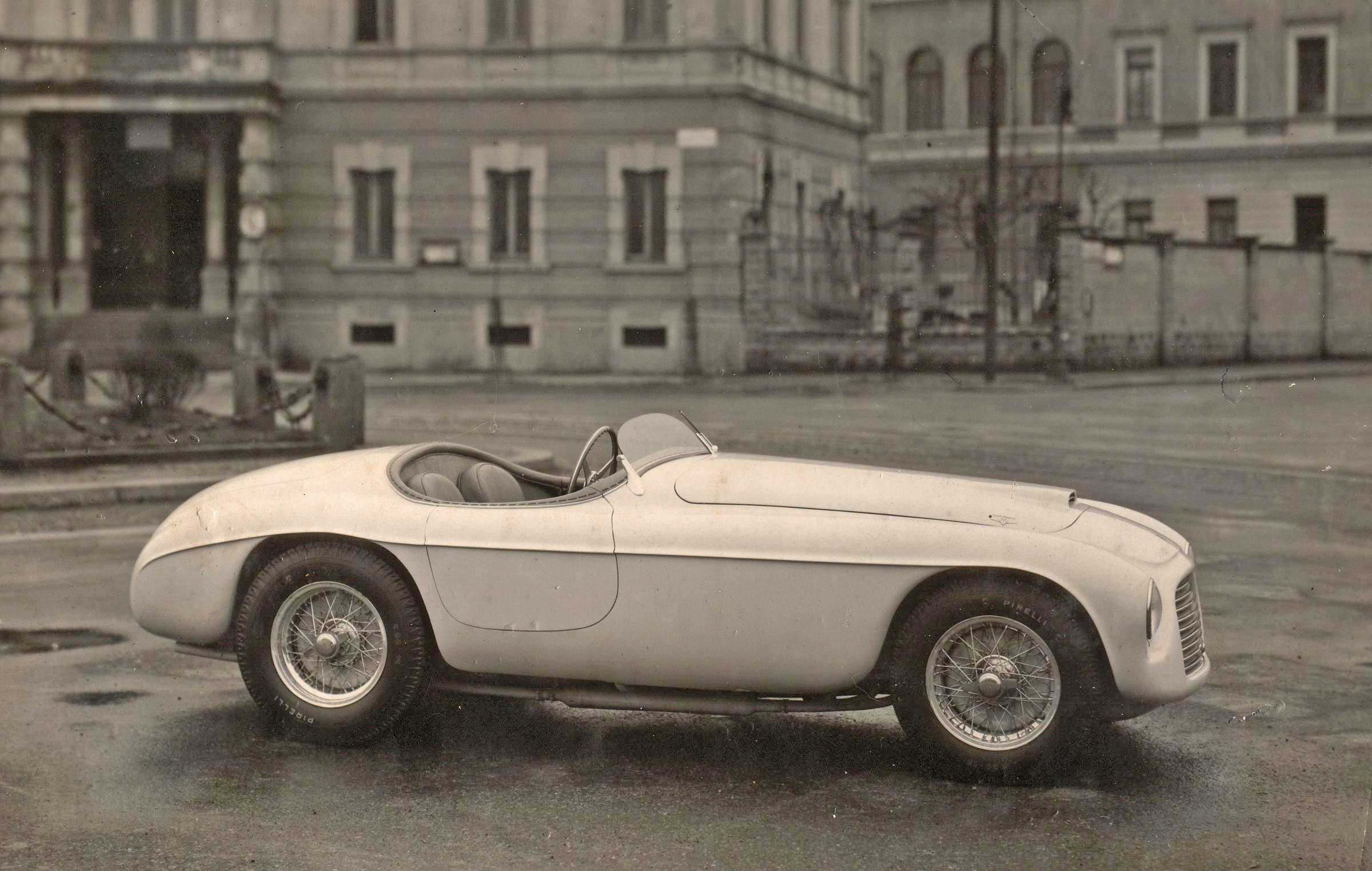 Auto e Moto d'Epoca 2016, in mostra anche le prime Ferrari e Lambo