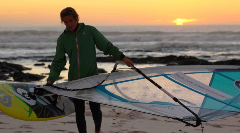Windsurf wave: in acqua con Federico Morisio
