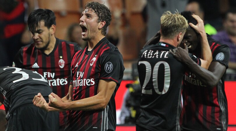 Serie A, Milan-Juventus 1-0. Locatelli gol da sogno, rossoneri a -2
