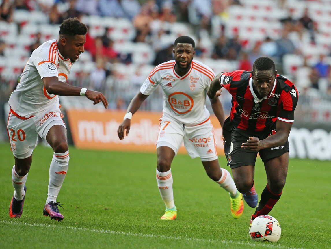 Ligue 1 Francia: Lorient esonera Ripoll, Lione tiene Genesio