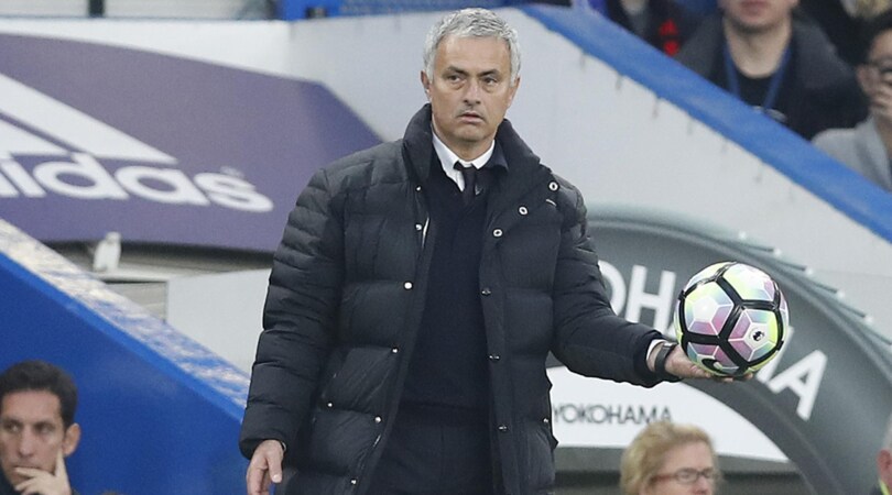 Mourinho ammette: «La vita a Manchester è un disastro»