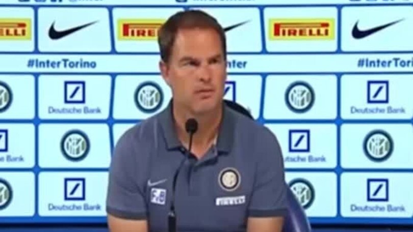 De Boer: "Deluso. Giocano solo 11 giocatori"
