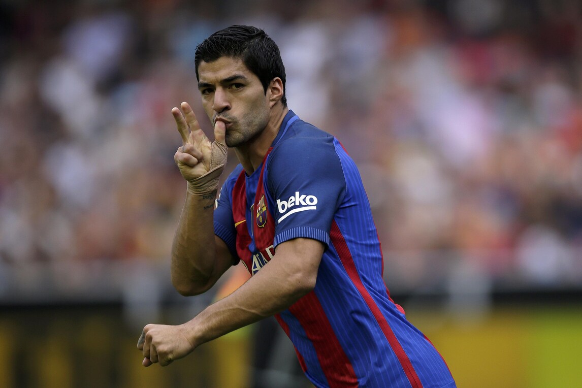 Calciomercato, Bartomeu: «Suarez allo United? È felice al Barcellona»