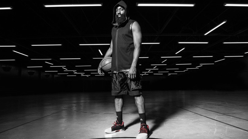 Adidas lancia le Harden Vol. 1 Pioneer