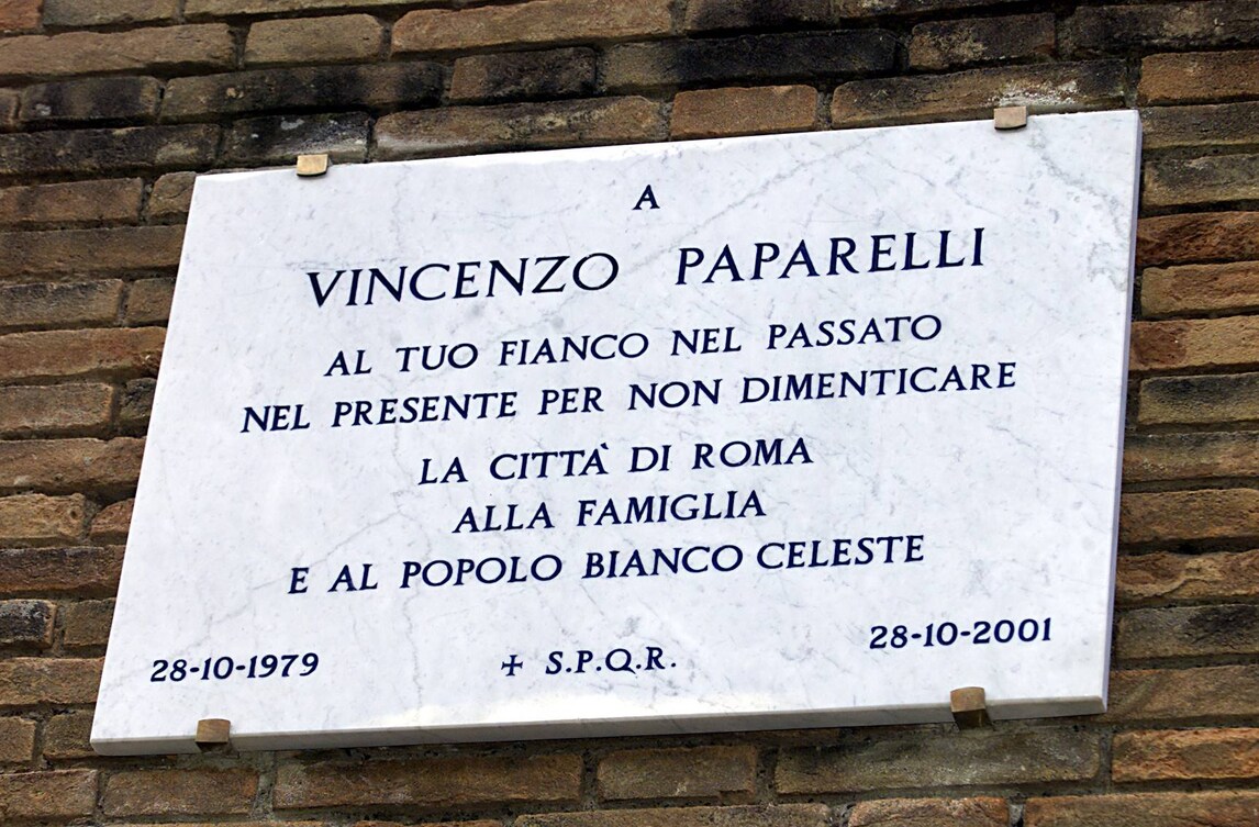 La Lazio ricorda Paparelli: «#nontidimentichiamo»