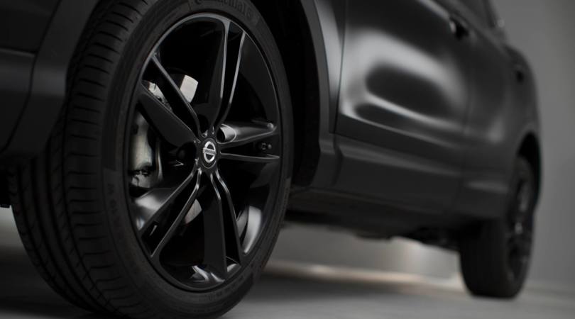 Nissan Qashqai Black Edition: foto