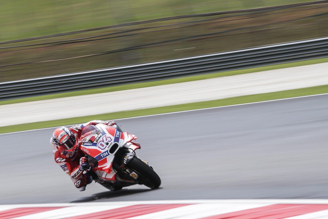 MotoGp Malesia, Dovizioso: «Strategia strana, ho fatto una pole doppia»