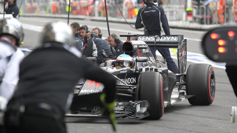 F1 Messico, Alonso: «Pista ancora sporca, sessioni difficili»