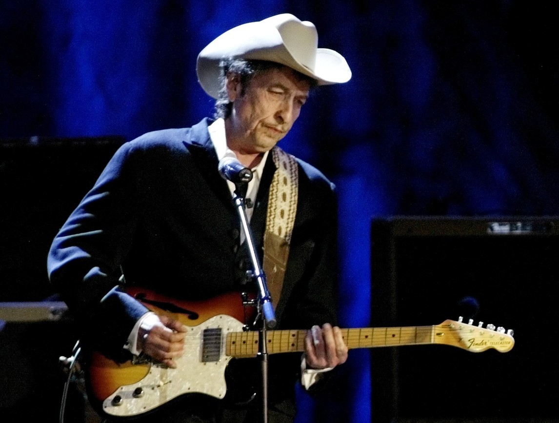 Premio Nobel, Dylan dice sì: per i bookmaker volerà a Stoccolma