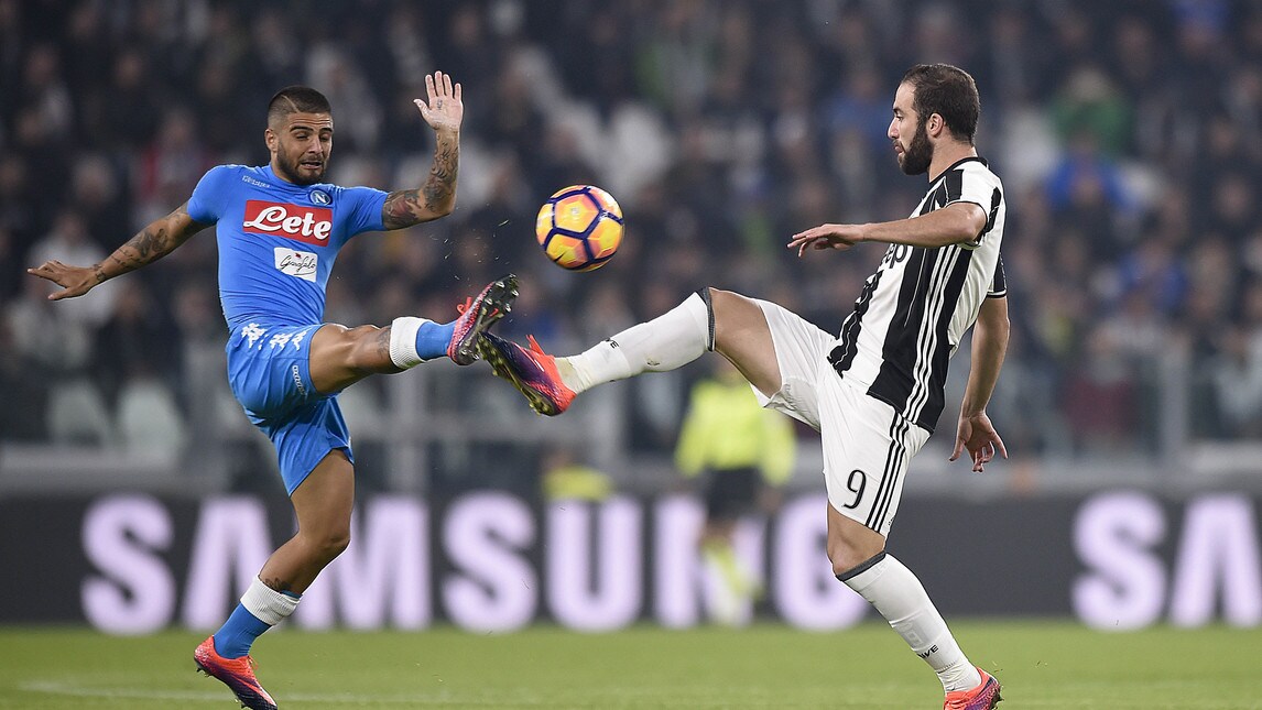 Juventus-Napoli, Higuain contro il suo passato: le foto del match del Pipita