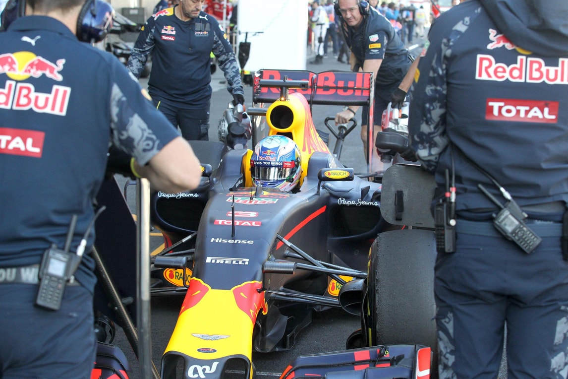 F1 Messico, Ricciardo: «Seconda fila è una buona opportunità»