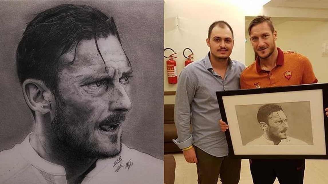 Roma, il ritratto dell'artista napoletano stupisce Totti