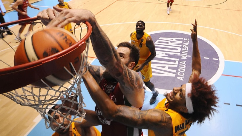 Raduljica salva Milano, Repesa infuriato con i suoi