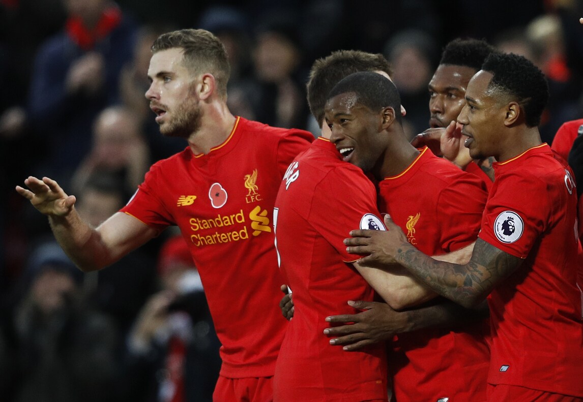 Premier League, Liverpool show. Arsenal-Tottenham finisce pari