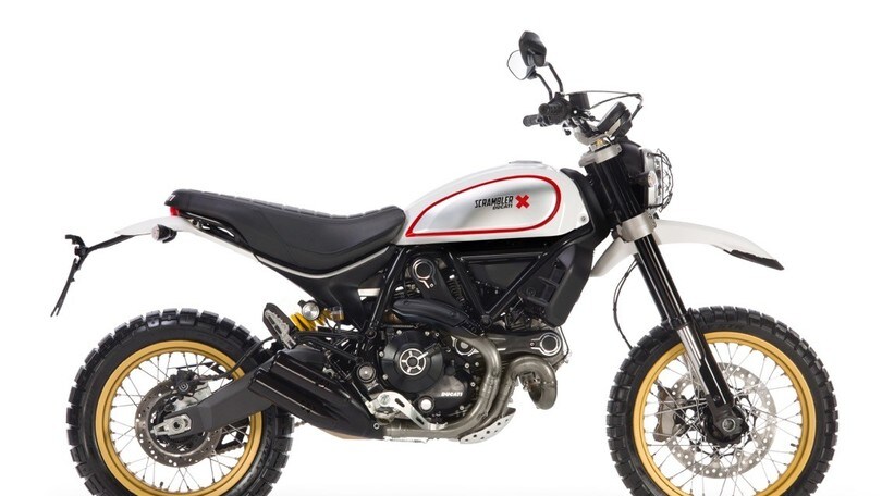 Ducati Scrambler Desert Sled e Café Racer a Eicma 2016: foto
