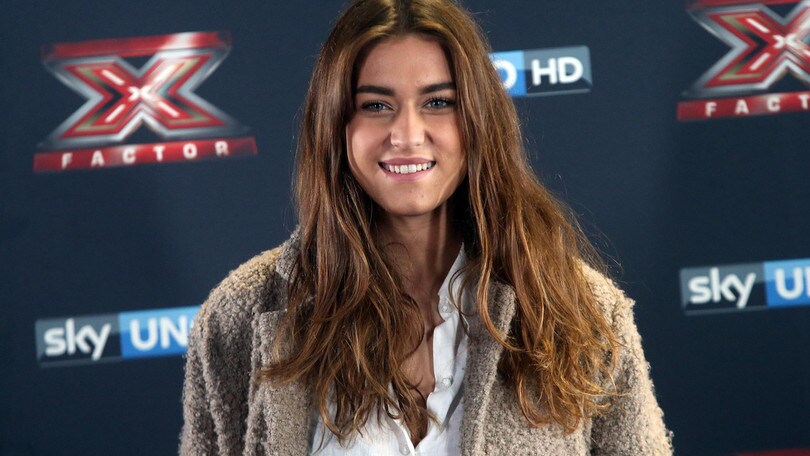 X-Factor, Gaia ed Eva svettano in lavagna