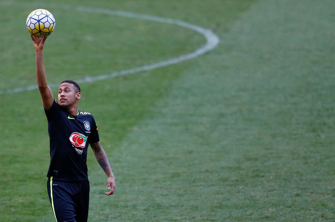 Qualificazioni mondiali: Brasile-Argentina, in quota Neymar batte Messi