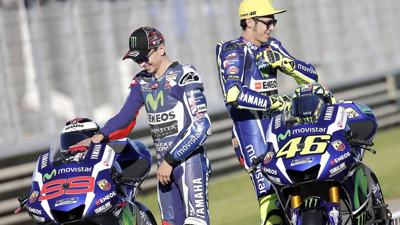 MotoGp, Valencia: Lorenzo precede Rossi nelle prime libere