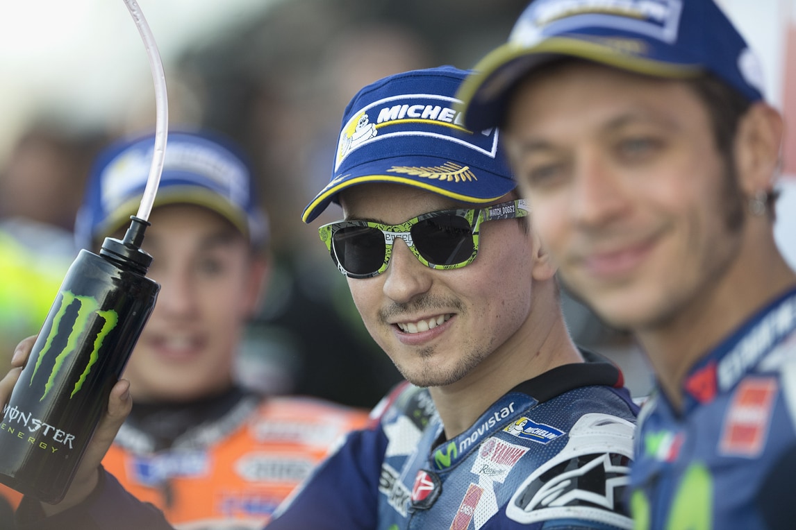 MotoGp, Valencia: Lorenzo imprendibile, la vittoria a 2,10