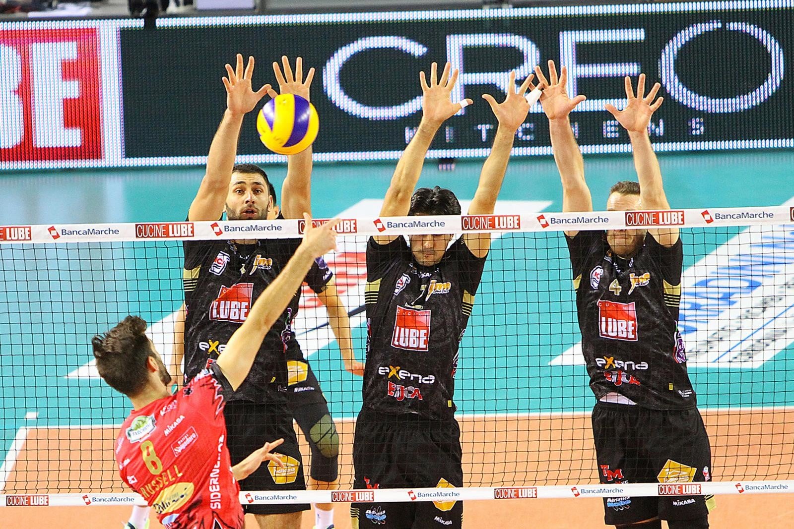 Pallavolo - La SuperLega col vizietto dell'esonero