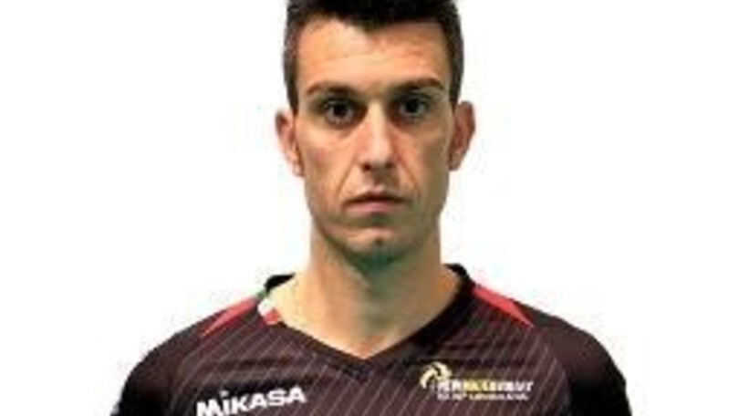 Volley: A2 Maschile Parisi palleggerà a Castellana Grotte al posto di Di Noia