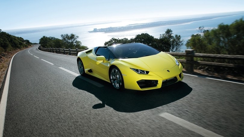 Lamborghini Huracán RWD Spyder al Salone di Los Angeles 2016