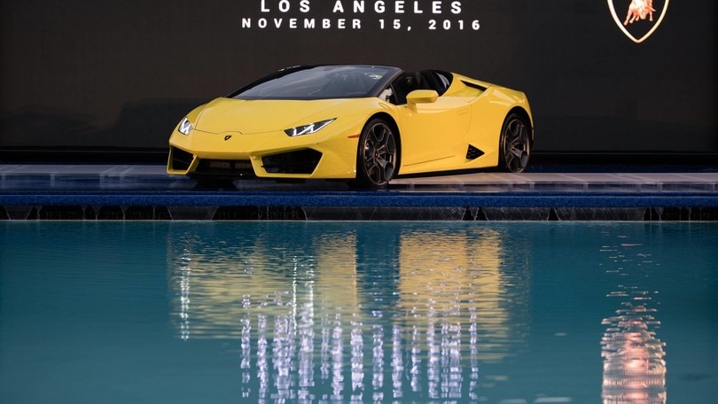 Lamborghini Huracán RWD Spyder, "indietro tutta"