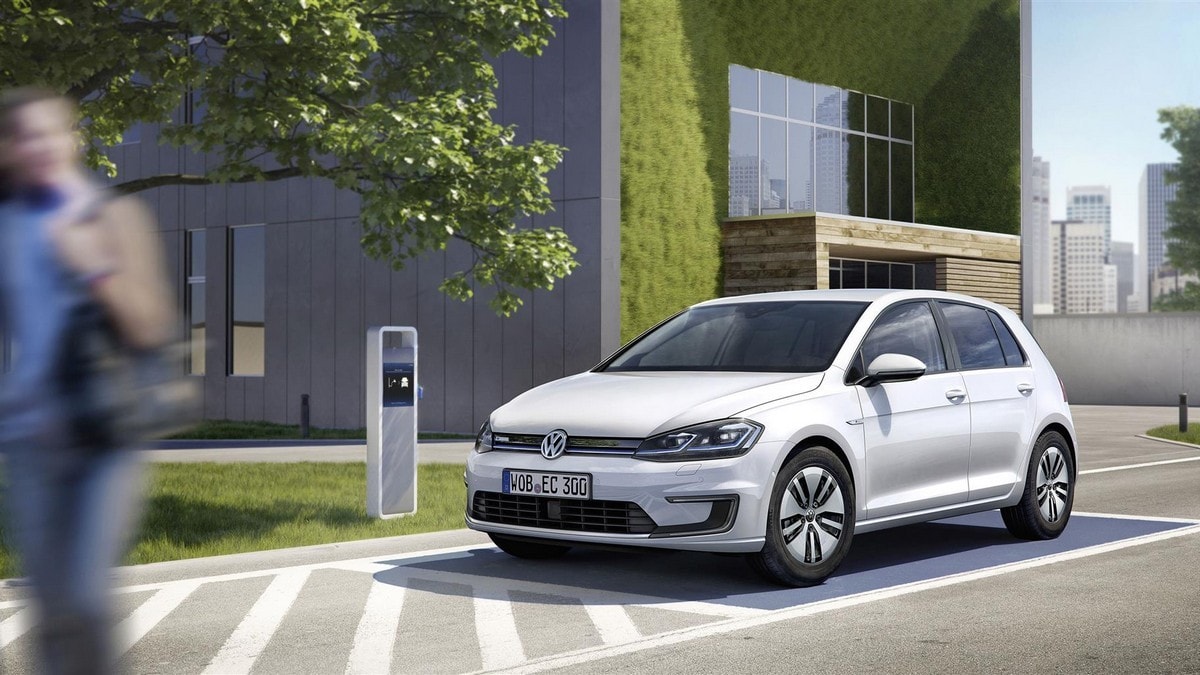Volkswagen e-Golf, i km di autonomia diventano 300