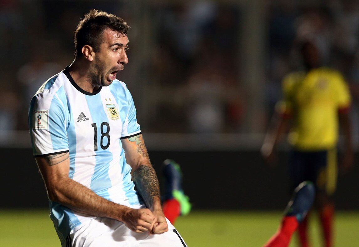 Siviglia, Pratto nel mirino