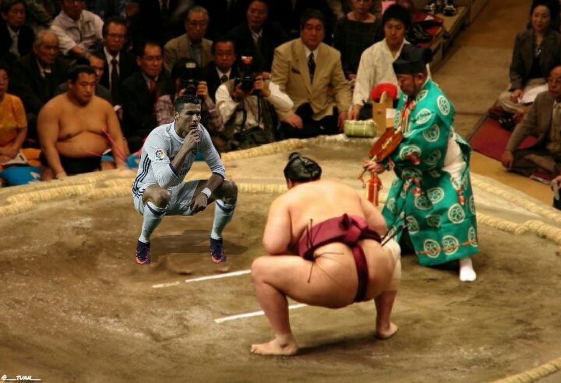 Ronaldo lottatore di sumo: l'esultanza diventa virale