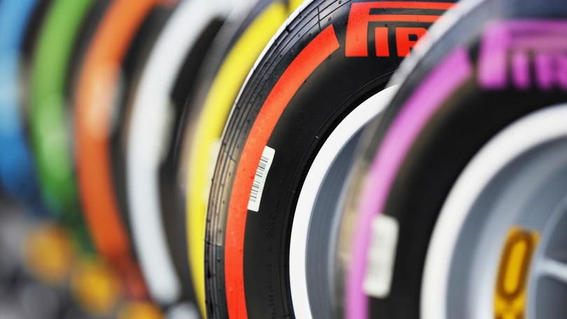F1 Pirelli, Hembery: «Siamo proiettati al 2017»