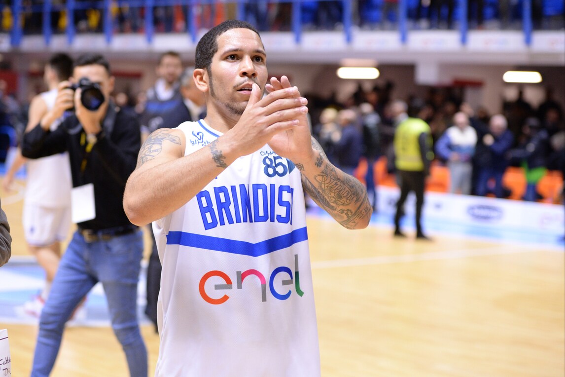 Basket Serie A, riscatto Brindisi, Cantù ko