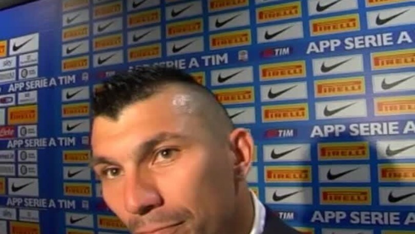 Inter, lesione al menisco per Medel: rischia stop di un mese