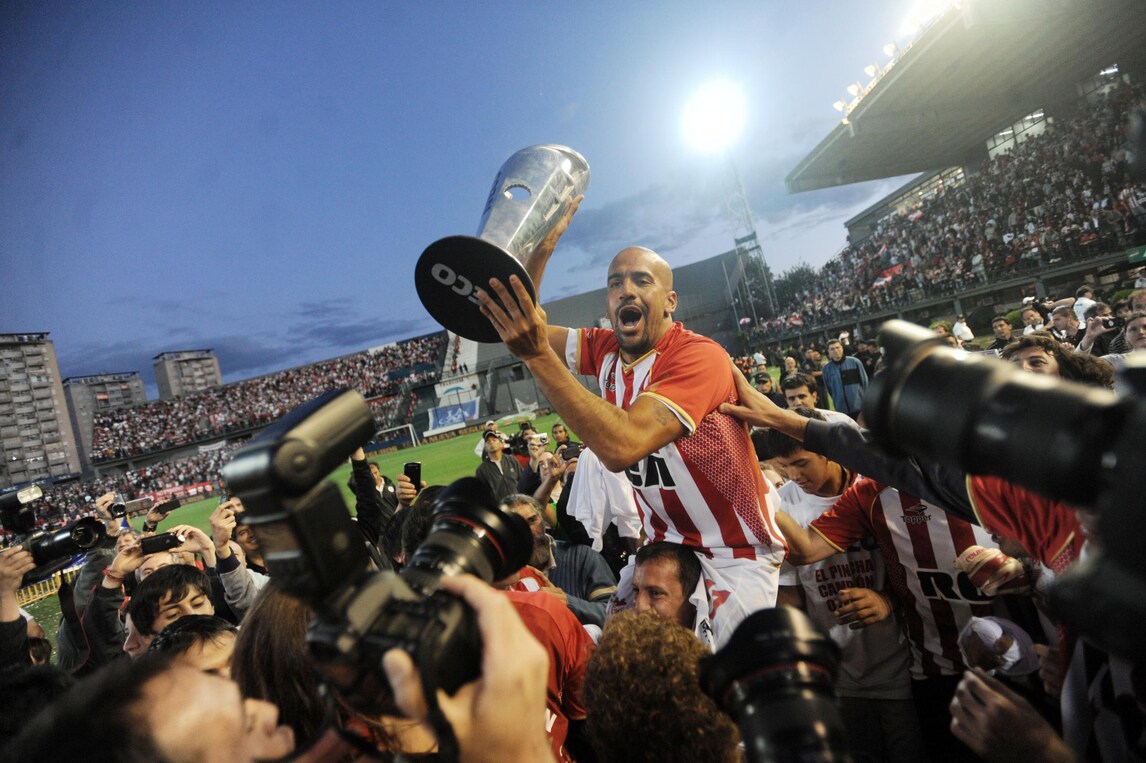 Veron, pazza idea: tornare in campo a 42 anni