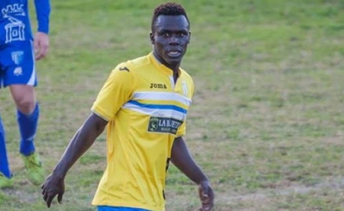 Puglia, minacce e insulti razzisti a un giocatore africano