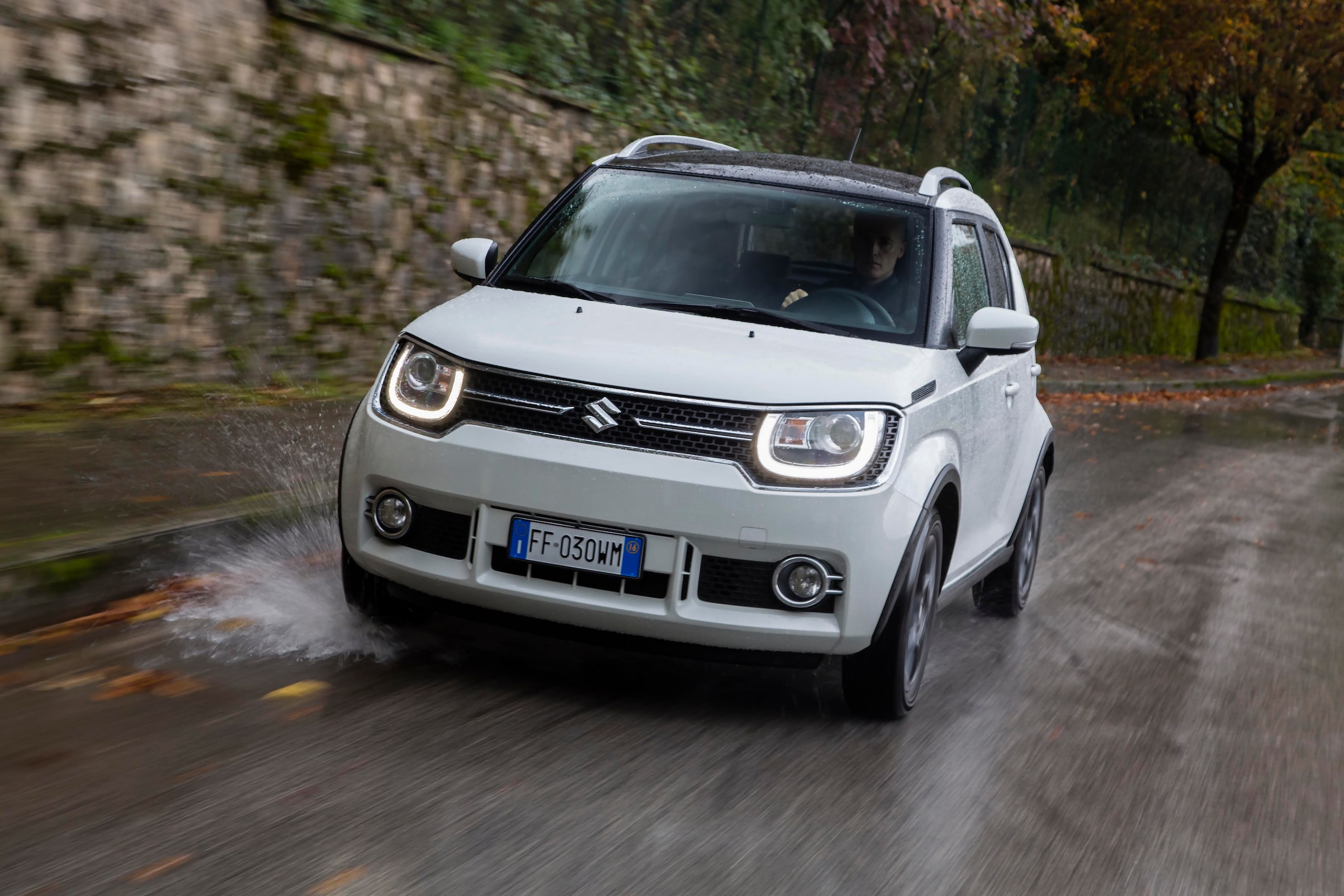 Suzuki Ignis, la prova del Suv ultra compatto