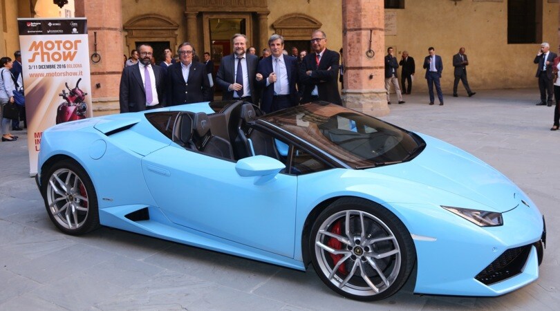 Motor Show, verso il futuro con la passione di una volta