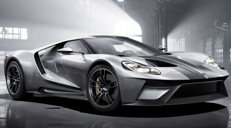 Ford scatena la cavalleria al Motor Show 2016
