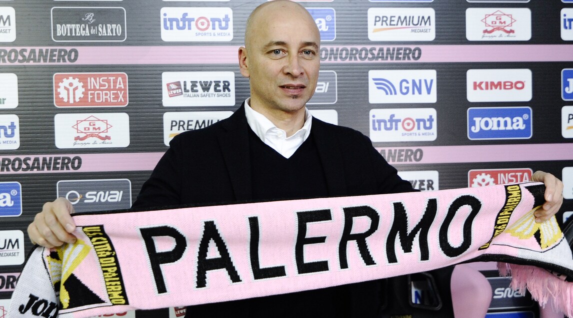 Palermo, presentato Corini: il tecnico sostituisce De Zerbi