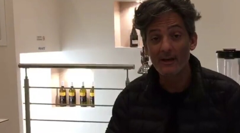 Fiorello lancia la sfida: #smilingonion anche per Pioli