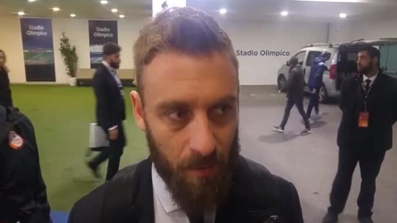 De Rossi: "Contento per il derby, dispiace per la curva vuota"